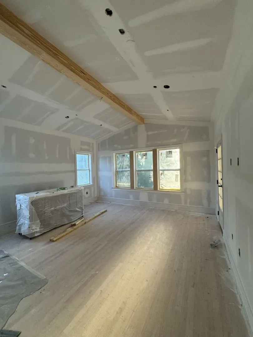 Good Job Solutions – Painting (6) Good Job Solutions - Painting (6)